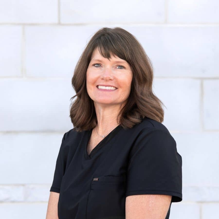 Smiles-orthodontics-headshots-suzanne-receptionist Suzanne receptionist smiles orthodontics